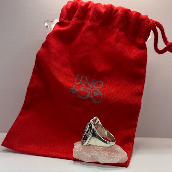 UNO de 50 Triple Stone Silver Ring - Picture 2 of 7